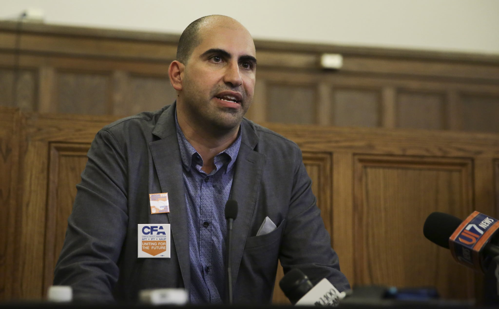 chi-steven-salaita-illinois-protest-20140909