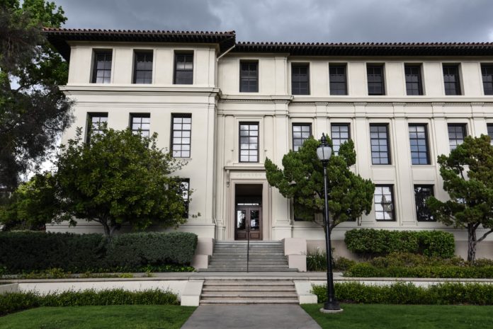 Stock_Johnson_Hofmann_2-min