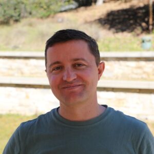 Faculty photo professor Igor Logvinenko