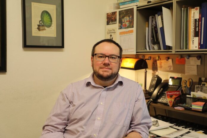 Director of Academic Advising Edmond Johnson