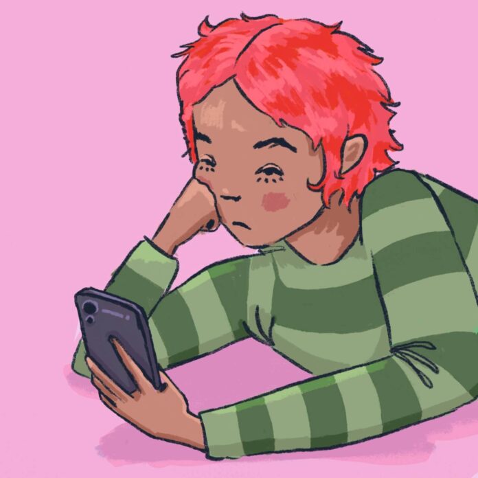 SocialMeida_opinions_EllyTaylor Social media