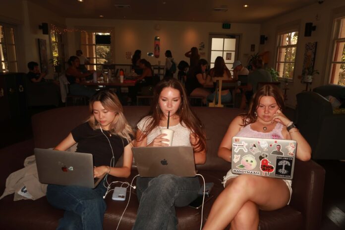 GreenBeanReopening_News_PhamQuang_3 Green Bean