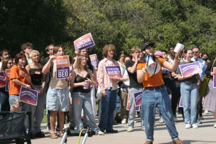 UnionRally_News_Wong12